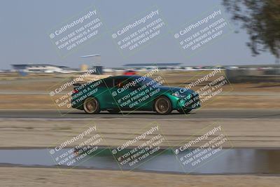 media/Sep-20-2025-Extreme Speed (Sat) [[1fcc23683c]]/Orange (Mid Intermediate)/Session 1 (Sunset)/